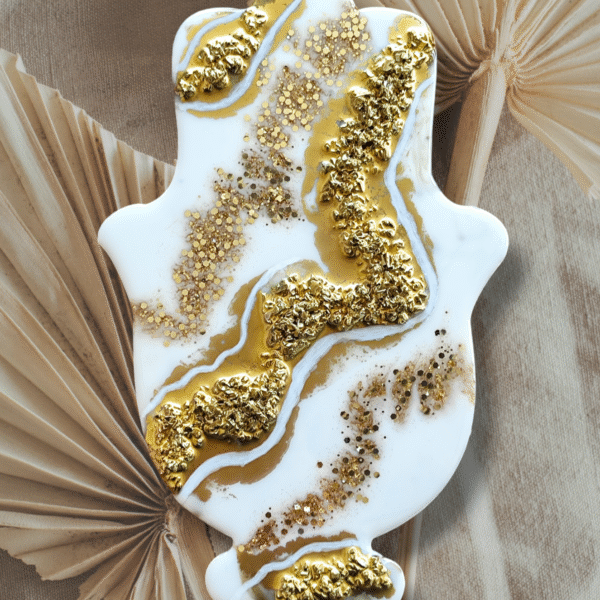 חמסה מאפוקסי דקורטיבית בעיצוב חיתוך אבן (geode style)